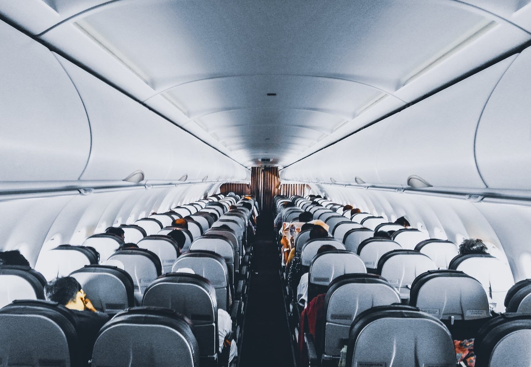 Duben, do září budem